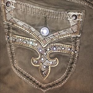 NEVER WORN rock Revival skinny jeans size 26-32